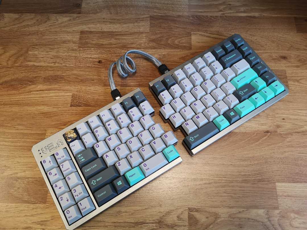 Oddforge VE.A | GMK Hyperfuse Origins | Zealio 65g switches